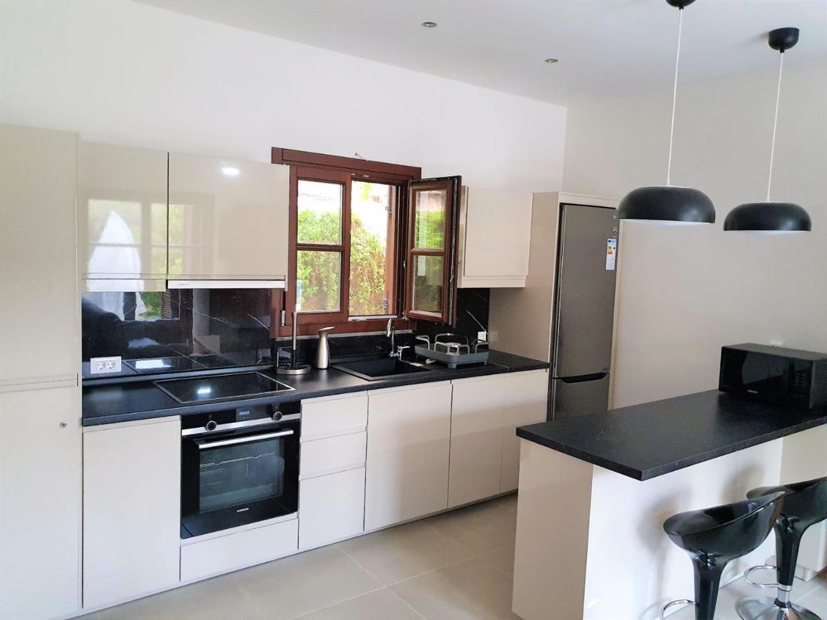 Galini View Apartments Lindos Екстер'єр фото