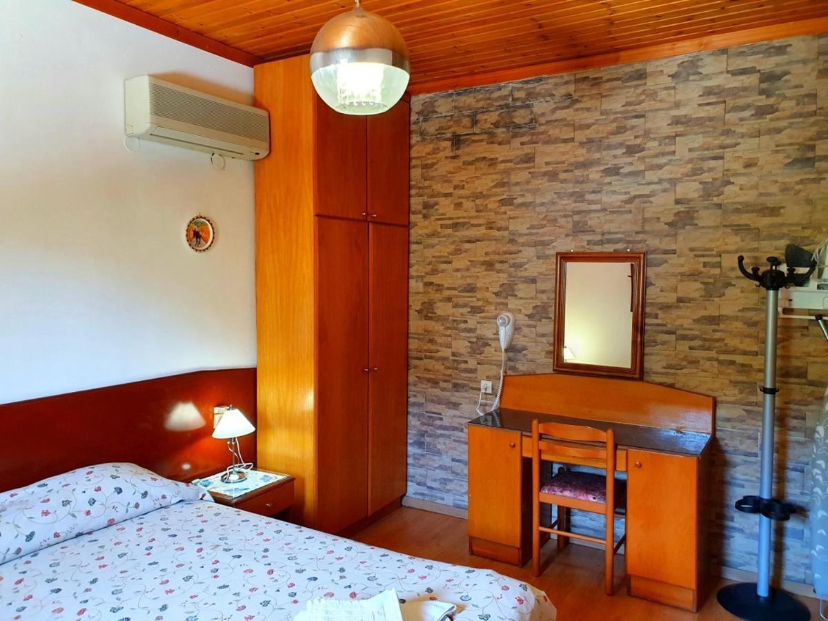 Galini View Apartments Lindos Екстер'єр фото