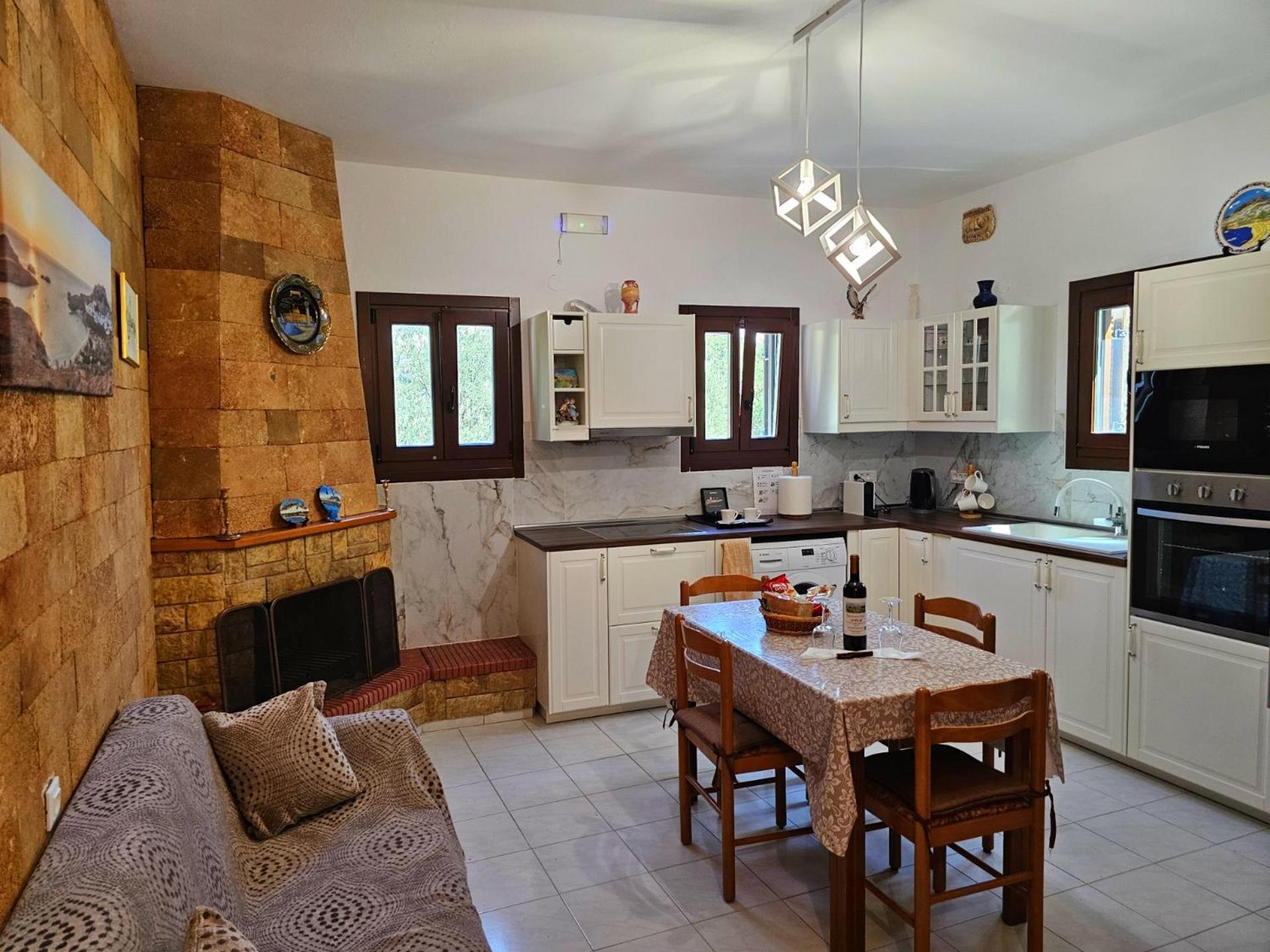 Galini View Apartments Lindos Екстер'єр фото